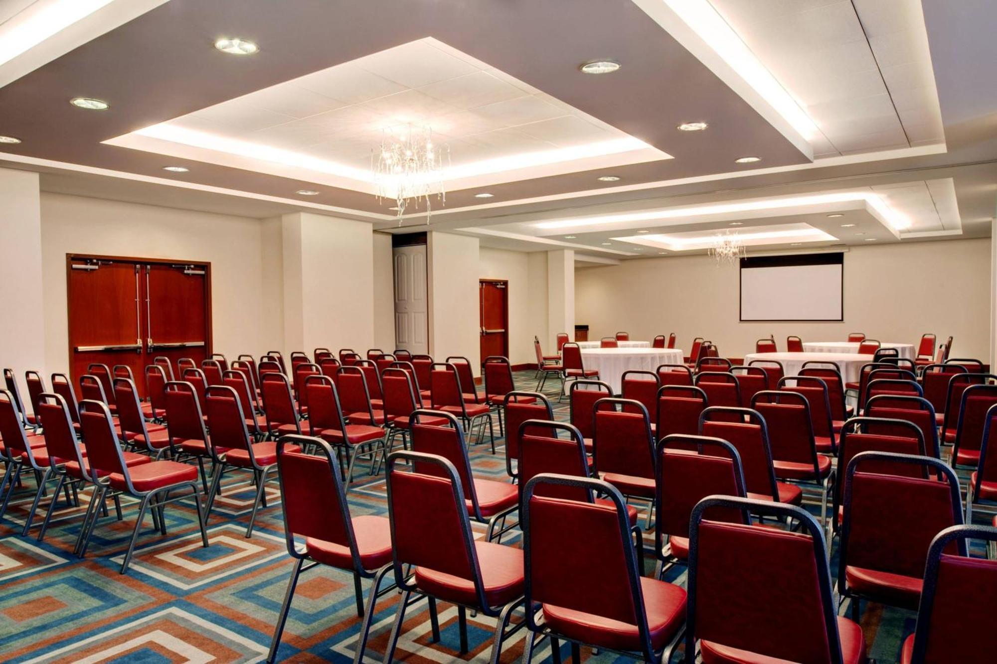 Four Points By Sheraton Oklahoma City Quail Springs Екстериор снимка