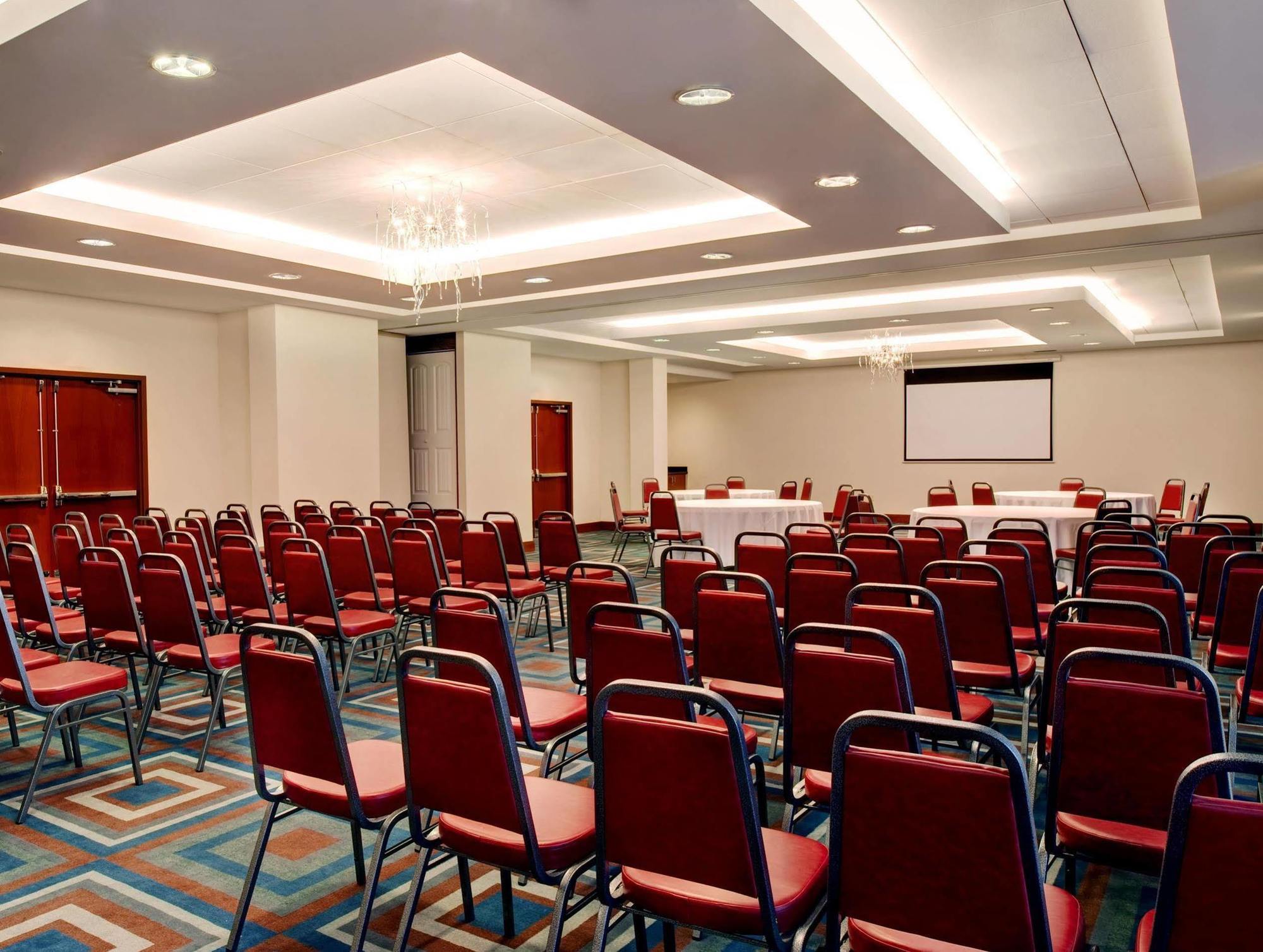 Four Points By Sheraton Oklahoma City Quail Springs Екстериор снимка